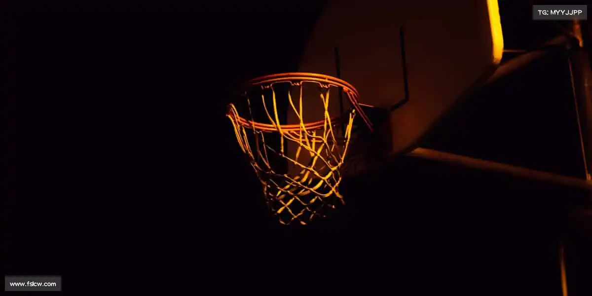 易游体育🏂雪地上的飞驰,是自由与激情的碰撞!